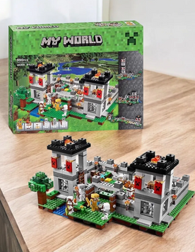 Конструктор Minecraft Осада крепости с башнями и мобами, 990 деталей MY WORLD (10472) 10472 фото